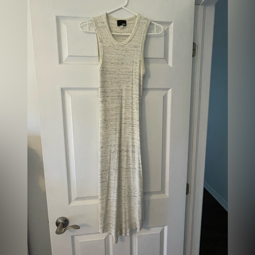 Aritzia Wilfred Free Deess